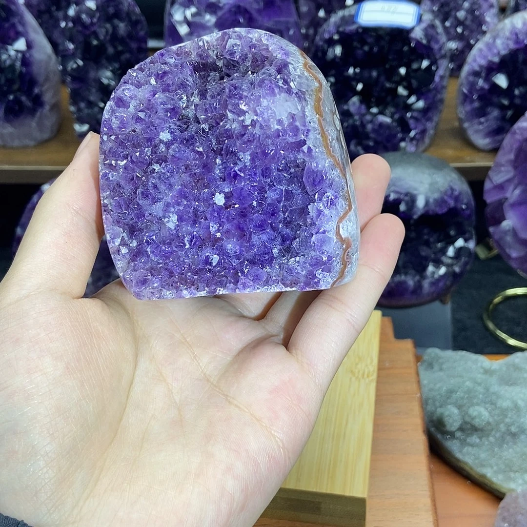 未镶嵌紫晶大型摆件（非配饰）