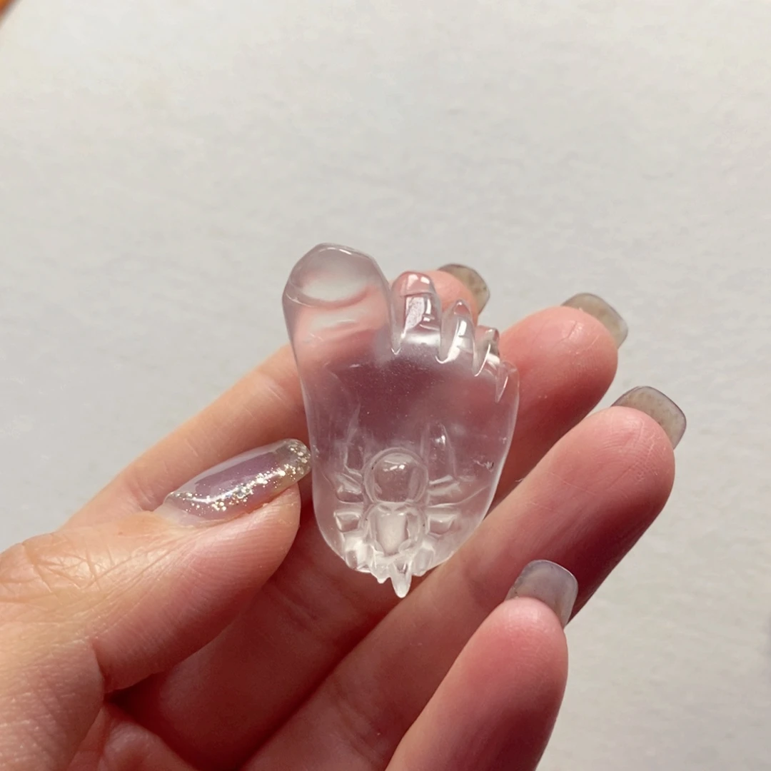 石英质玉未镶嵌颈饰