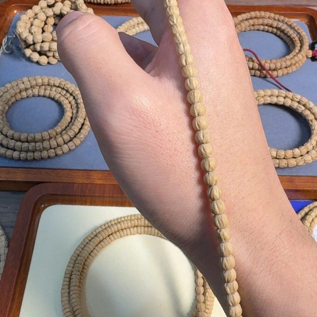 柏香籽/百香籽吊坠?*七