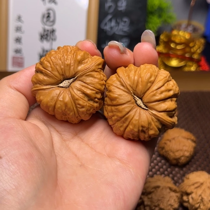 文玩核桃吊坠二*三43尺南瓜84