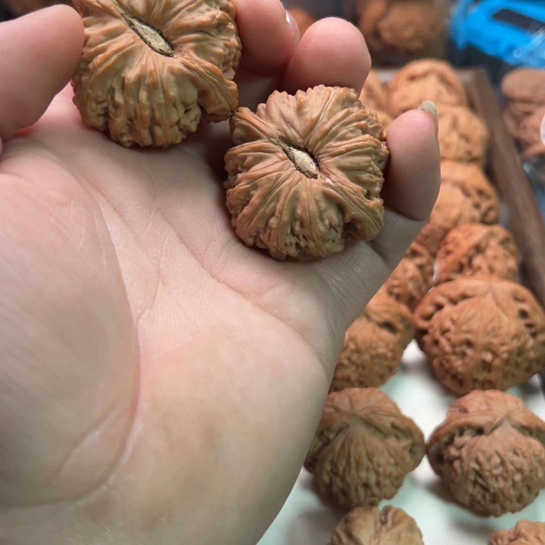 ▞***。吊坠桃核健康快乐咯哦哦哦哦