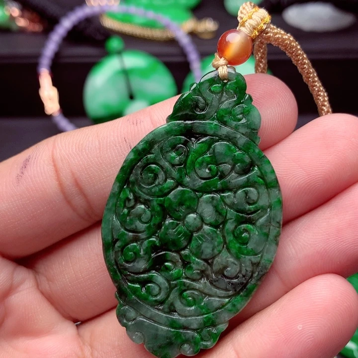 翡翠未镶嵌吊坠(不含链)
