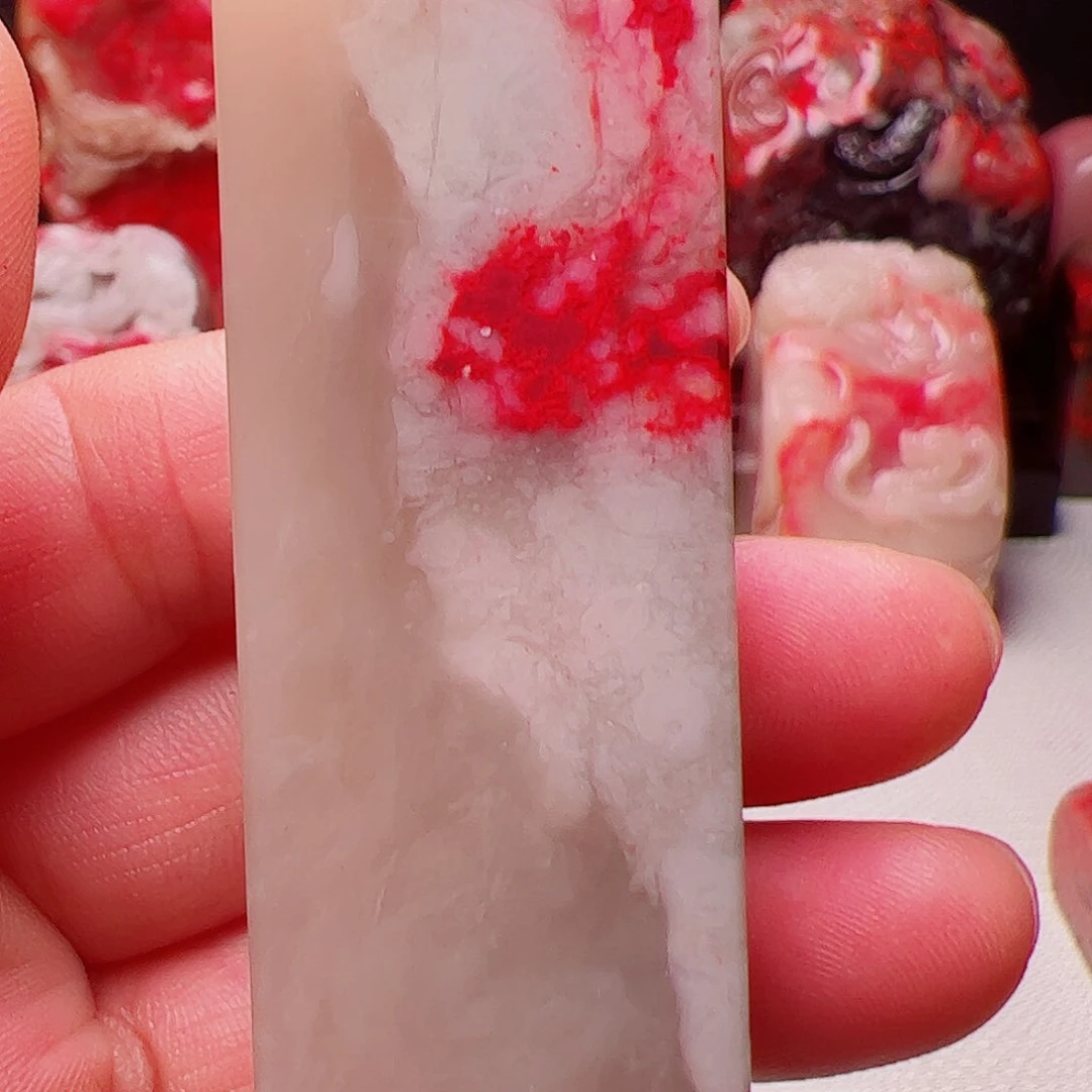 巴林石巴林鸡血石印章