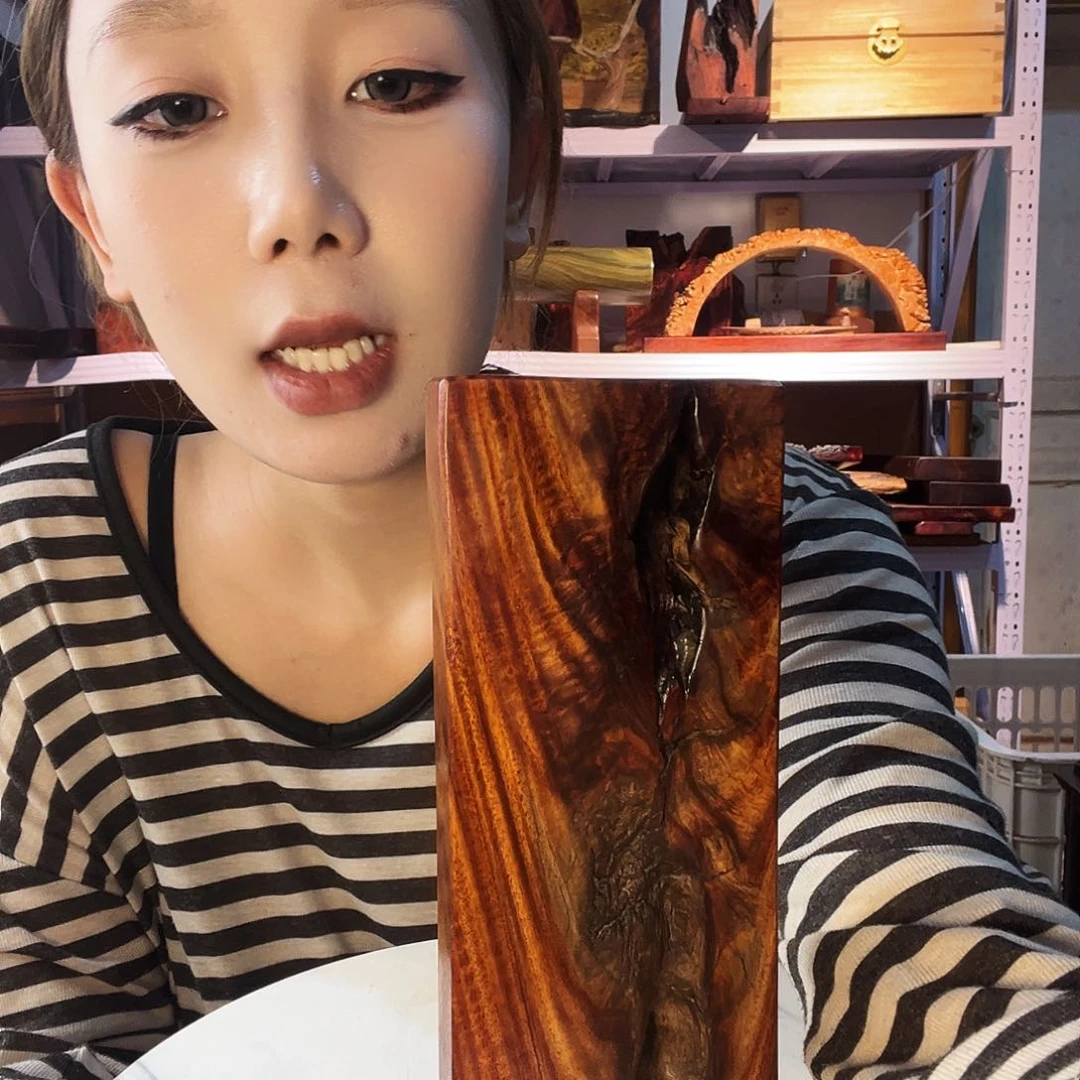 紫檀木类端景台馬*生