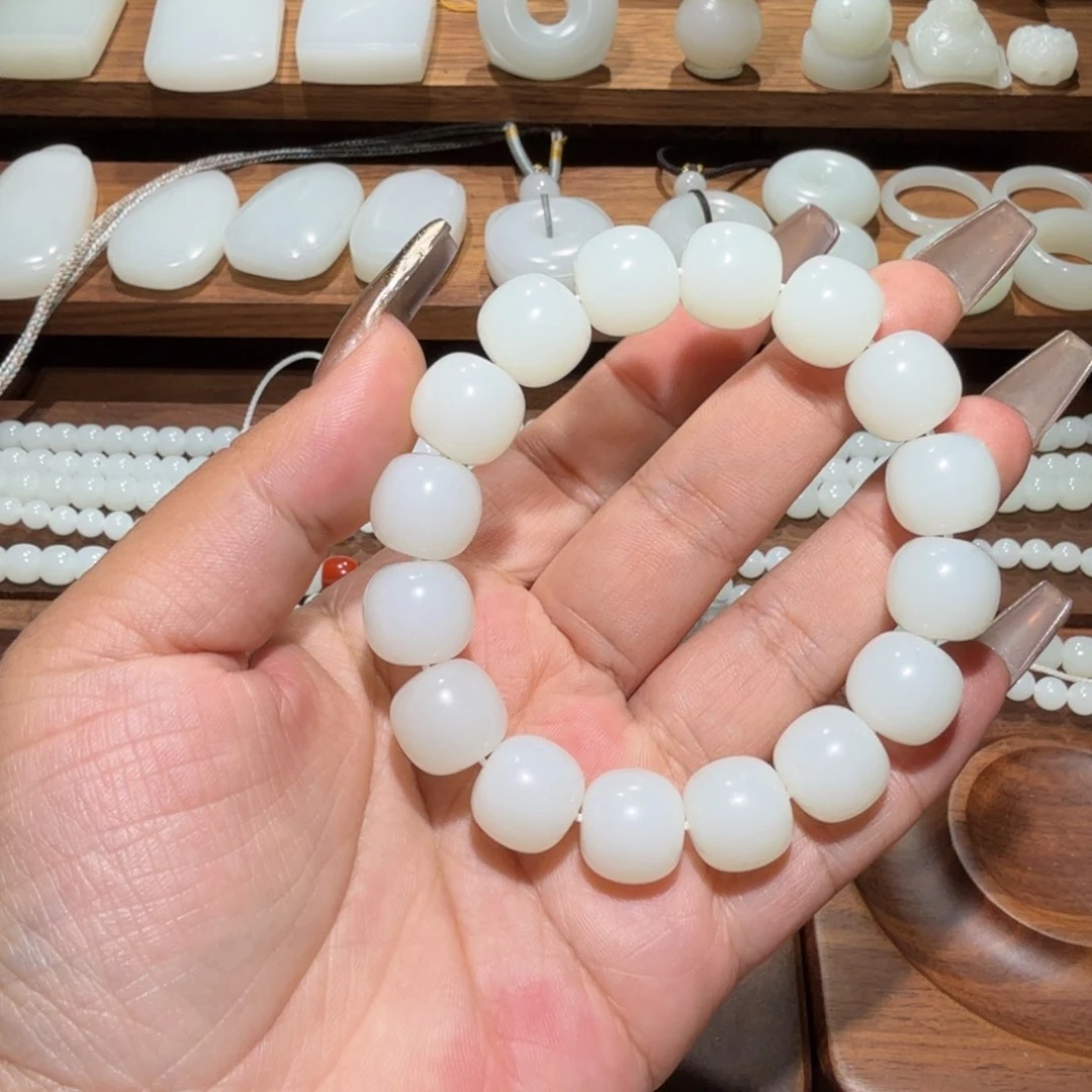手链未镶嵌和田玉T***N