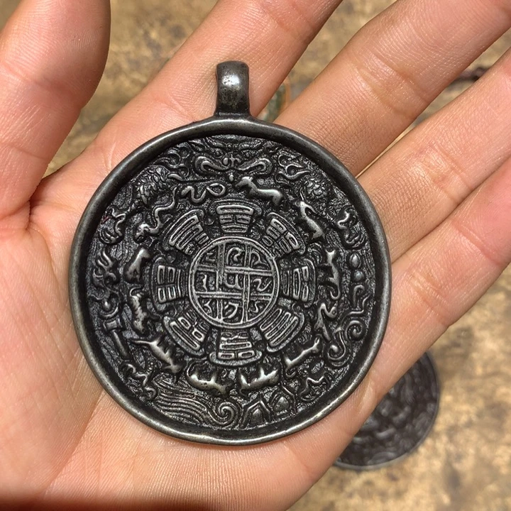 琉璃颈饰开**纪喜欢的朋友