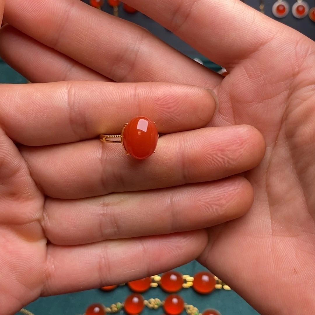 银S925镶嵌南红玛瑙戒指