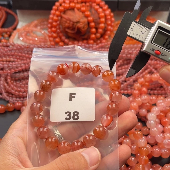 南红玛瑙未镶嵌多样性发货默认微瑕称重10mm