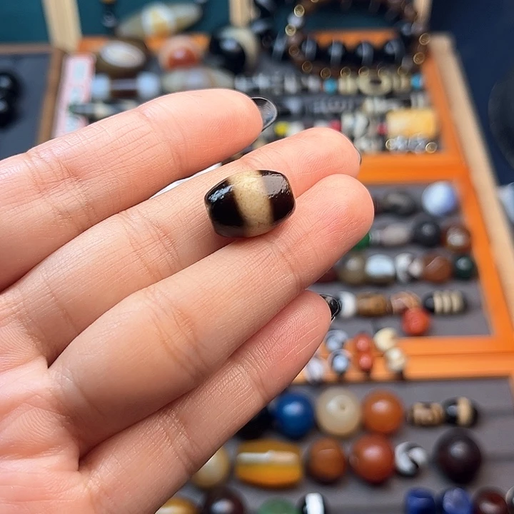 玛瑙/玉髓珠宝半成品未镶嵌喝**羊