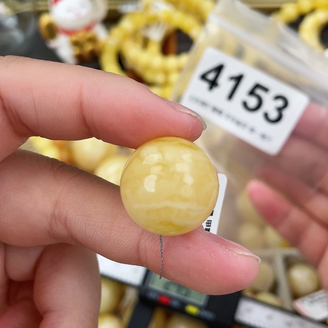 蜜蜡未镶嵌珠宝奇石19.2