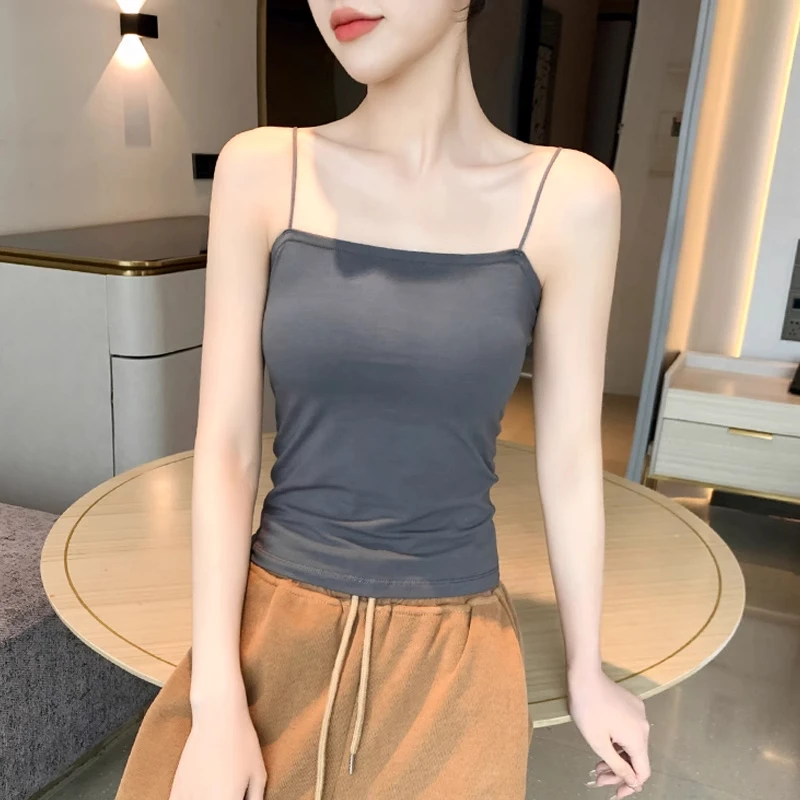 烟灰色一字领细吊带背心女内搭2025新款修身打底衫胸垫美背上衣潮