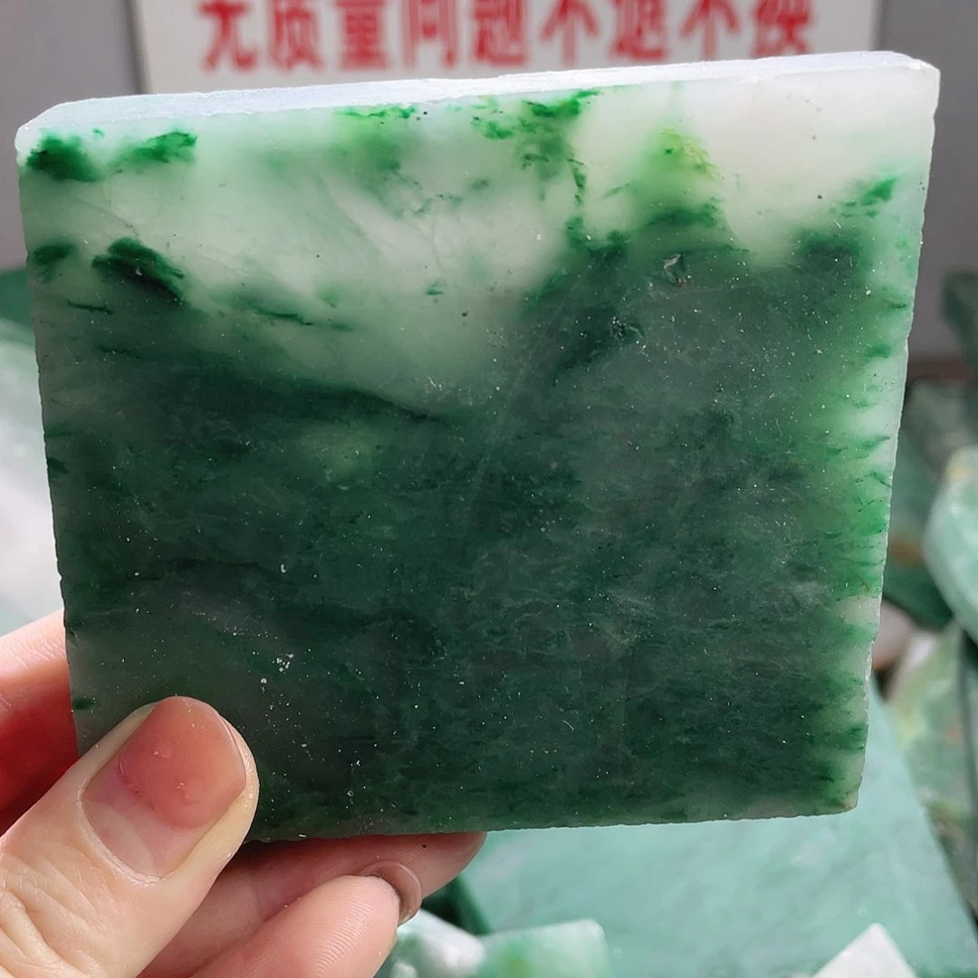 知***乐定制石英质玉（非洲翠）