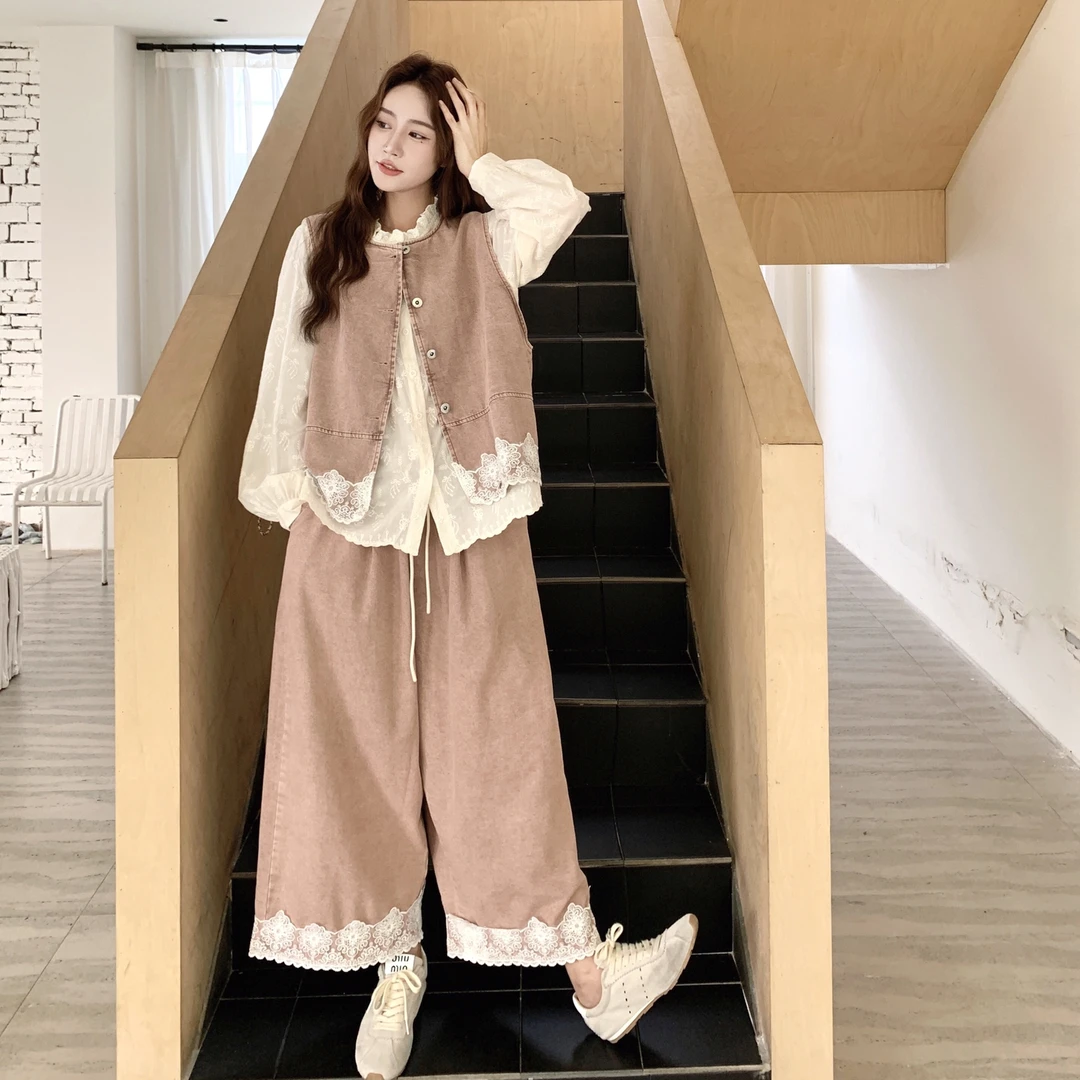 粉色套装女秋季2025新款盐系甜美减龄休闲风衬衫马甲阔腿裤三件套