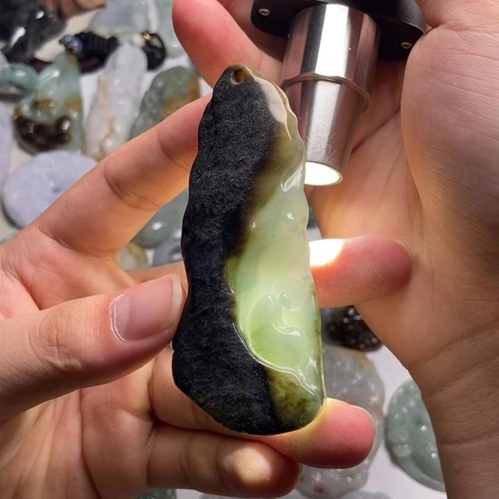 颈饰未镶嵌翡翠悟道50