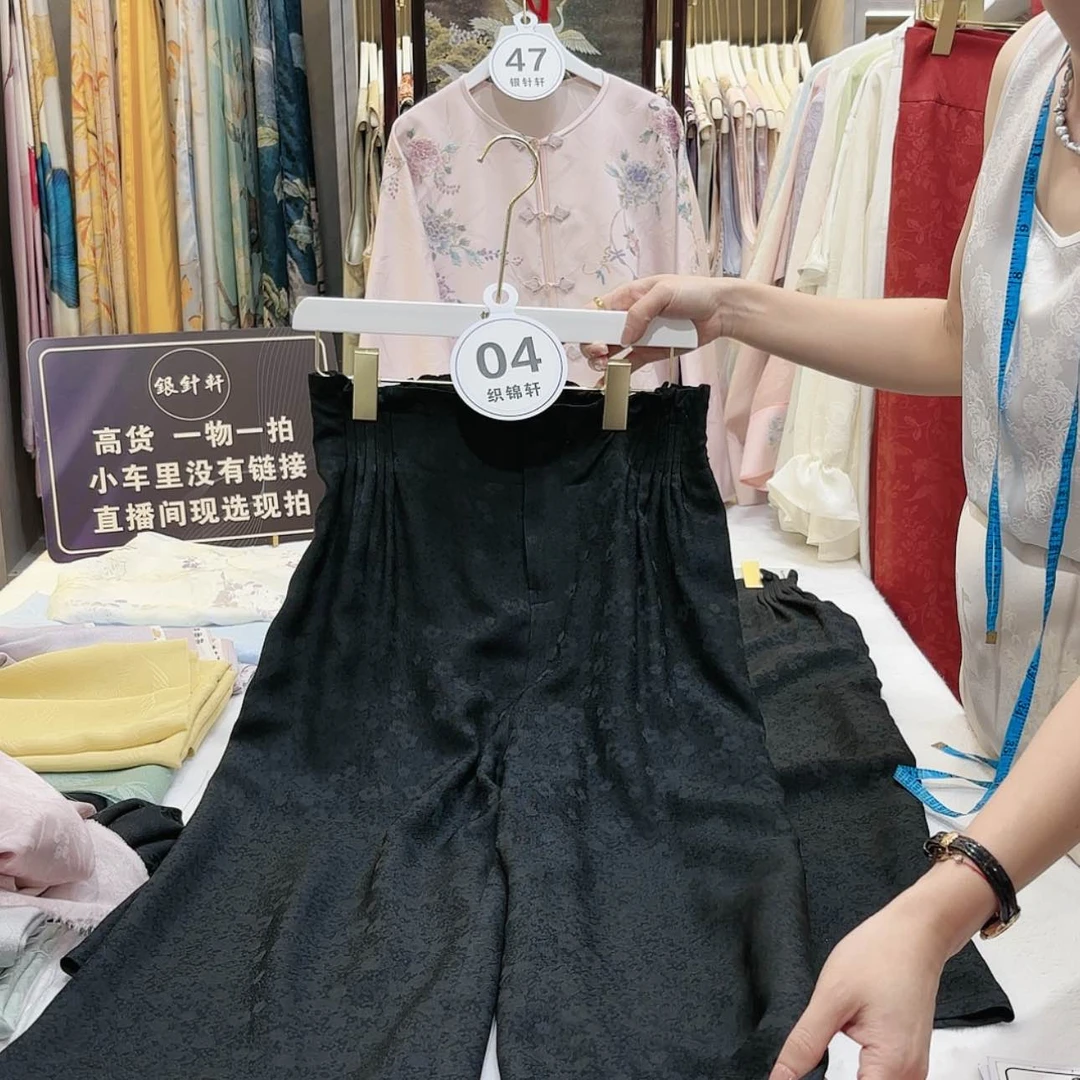 【闪购商品】小**婧苏绣的艺术品也是很好地体现