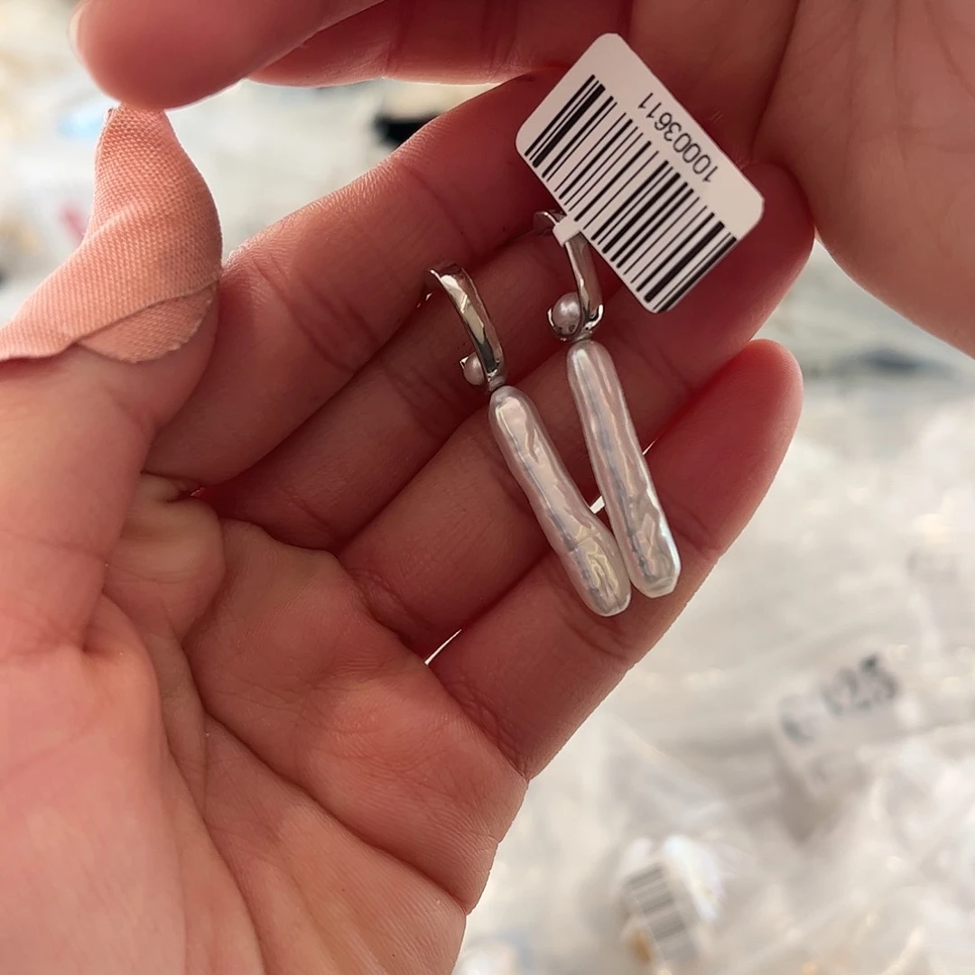 淡水珍珠耳饰合金