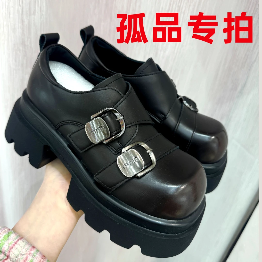 【格调 】No退No换高货休闲福利款时尚百搭鞋子高低帮系带女鞋