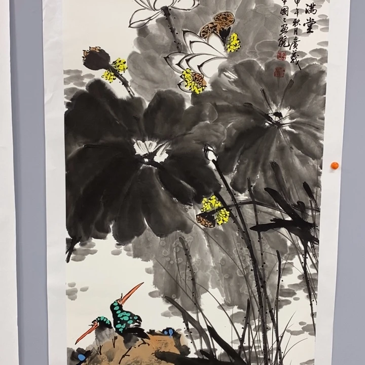 手绘作品等多种形式进行