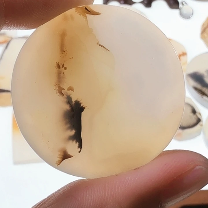 玛瑙/玉髓未镶嵌珠宝半成品