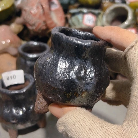 茵***可粗陶花盆，现在都不一样的