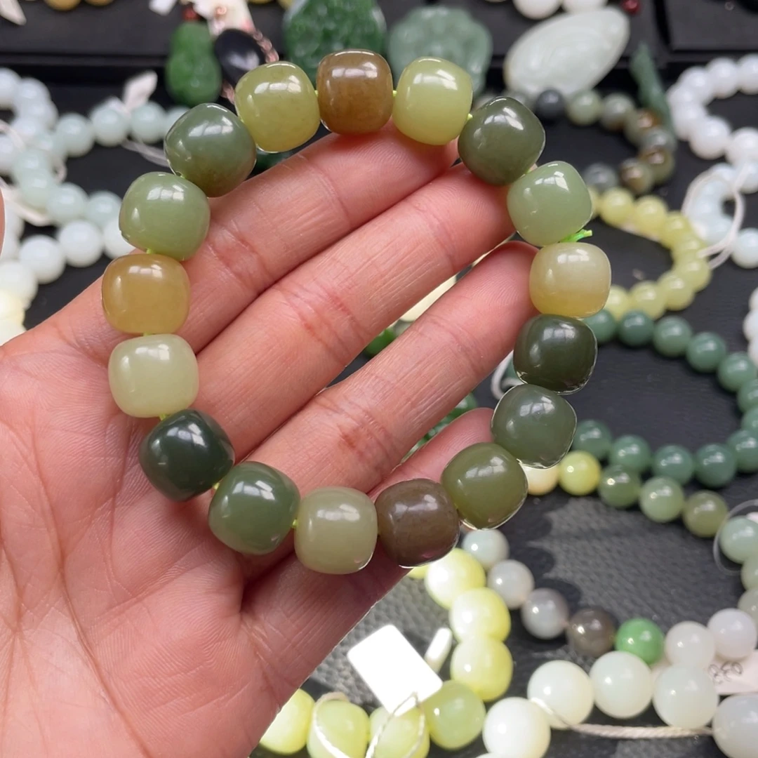 和田玉未镶嵌手链