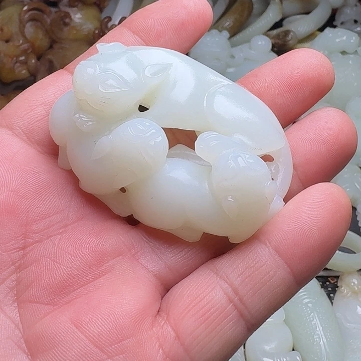 未镶嵌和田玉挂件