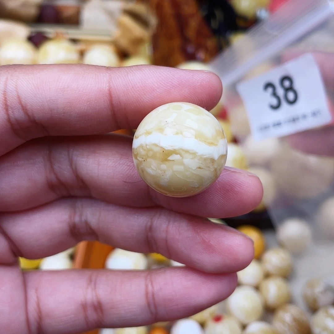 蜜蜡未镶嵌珠宝奇石粉21.2一线天
