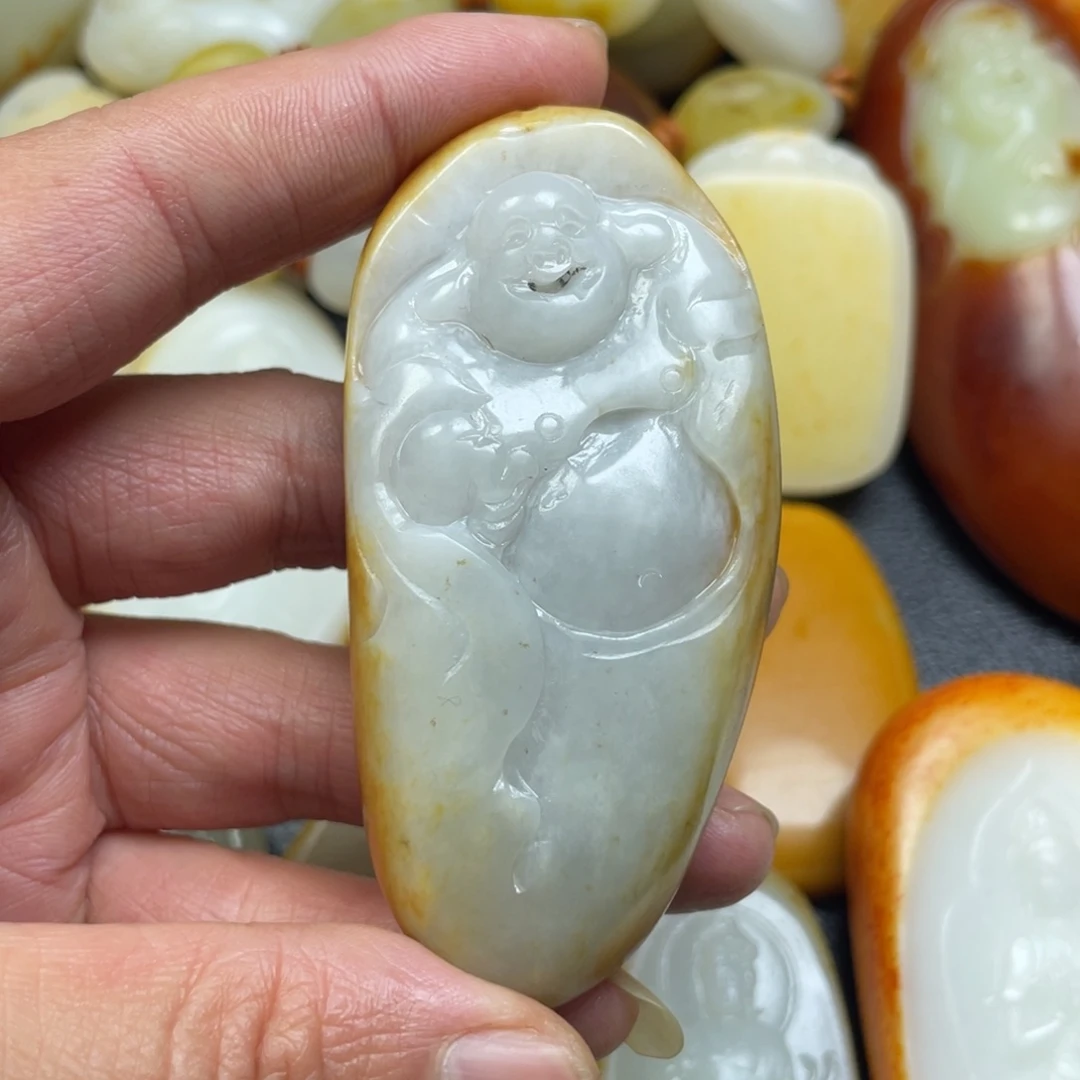 和田玉未镶嵌挂件