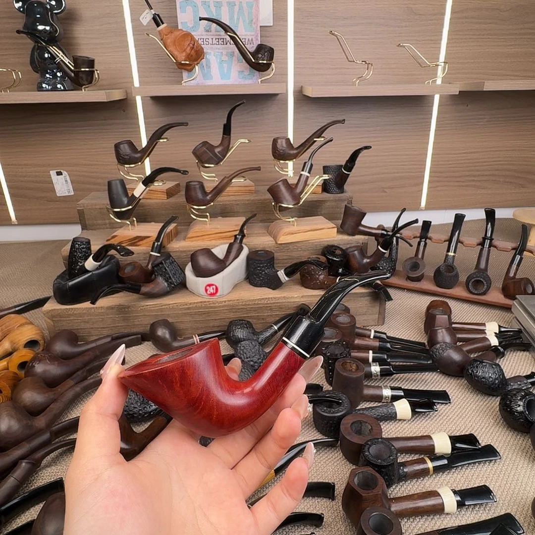 黑檀木石楠木的颜色很好看