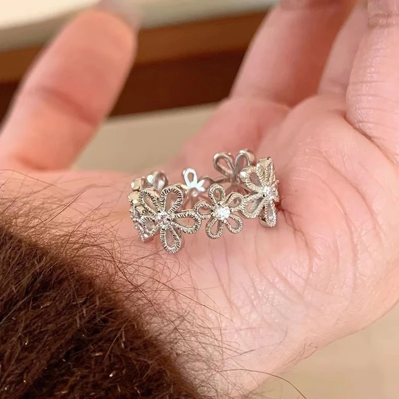 合金戒指 「蕾丝花环」镂空镶钻花朵戒指小众甜美时尚送礼物