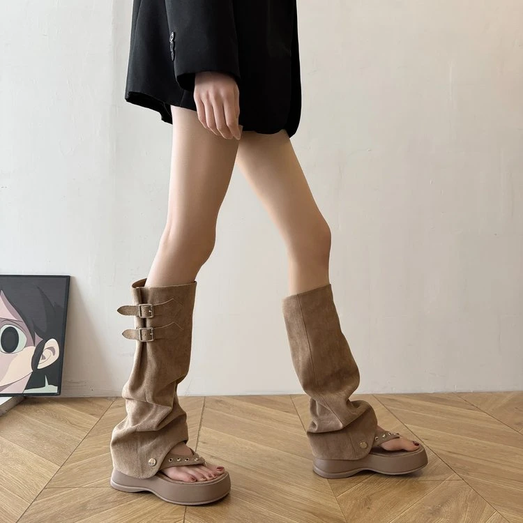 复古两穿夹趾堆堆靴女2025春季新款厚底人字高筒罗马凉鞋裤管靴潮