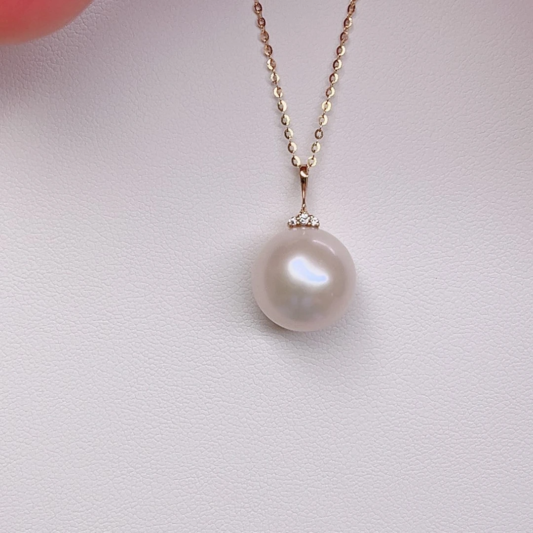 淡水珍珠颈饰18K金镶嵌