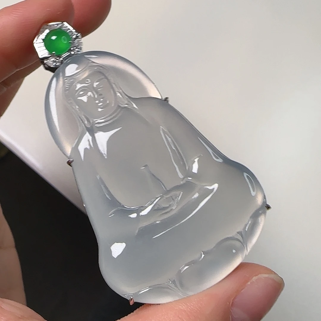 翡翠18K金镶嵌颈饰天然翡翠