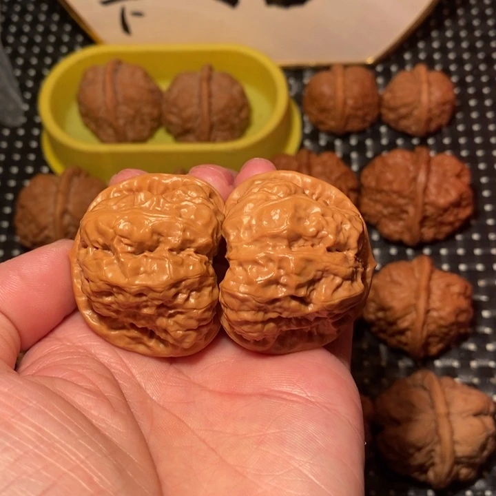 晨***雪文玩核桃把件四开大腿肌肉蛙