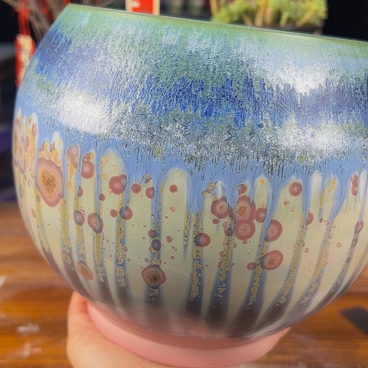 景德镇陶瓷艺术研究院阿***?