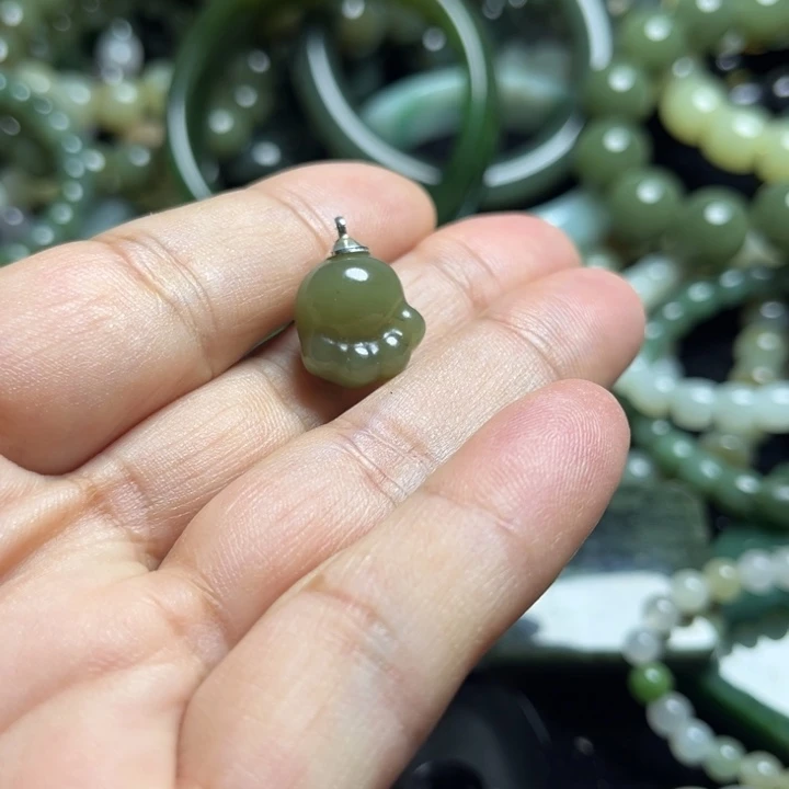 未镶嵌和田玉手串