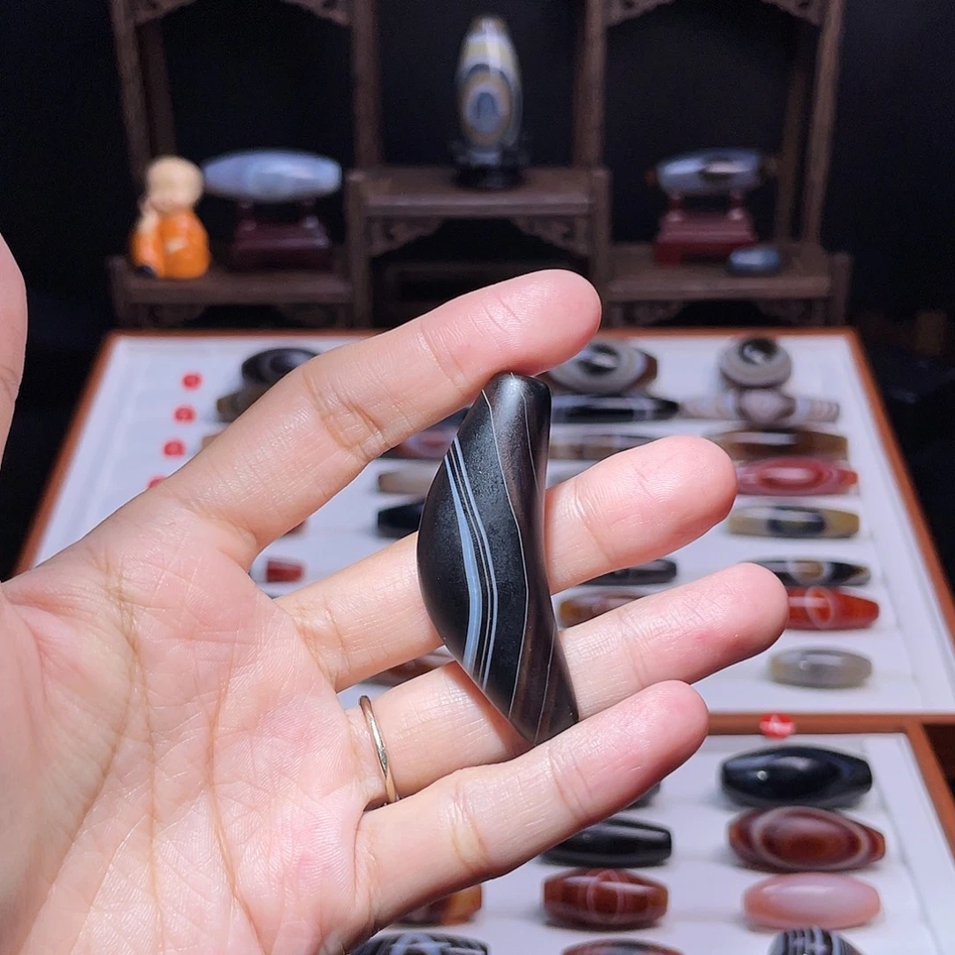 峰***云玛瑙/玉髓未镶嵌吊坠(赠链)