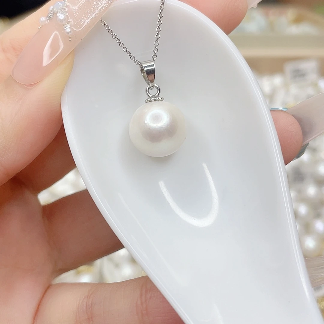 淡水珍珠合金吊坠(赠链)
