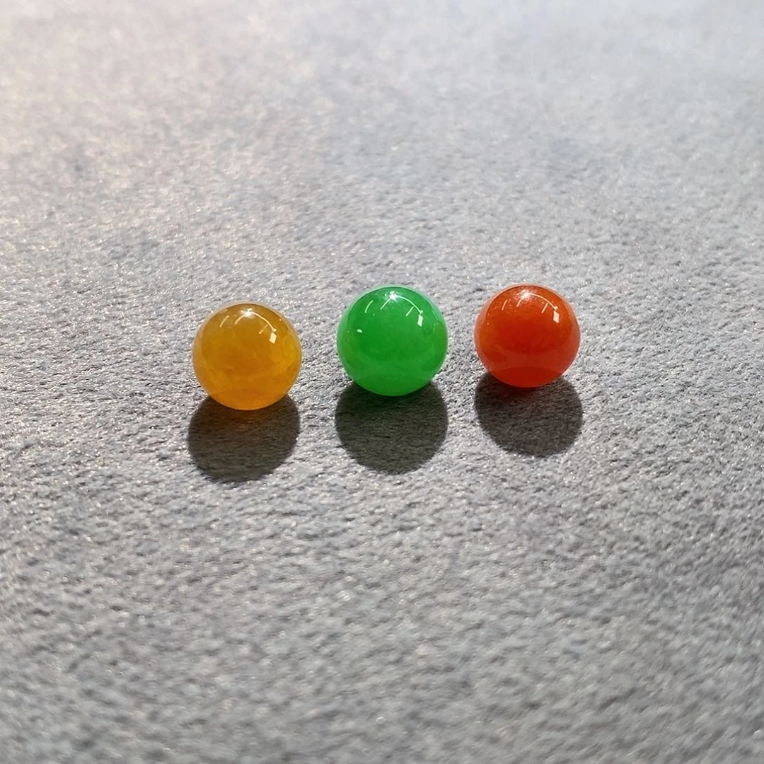 翡翠散珠一手彩珠