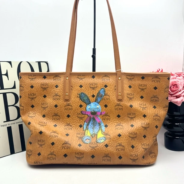 95新 MCM MCM xy 9411干邑色兔子托特 28x36