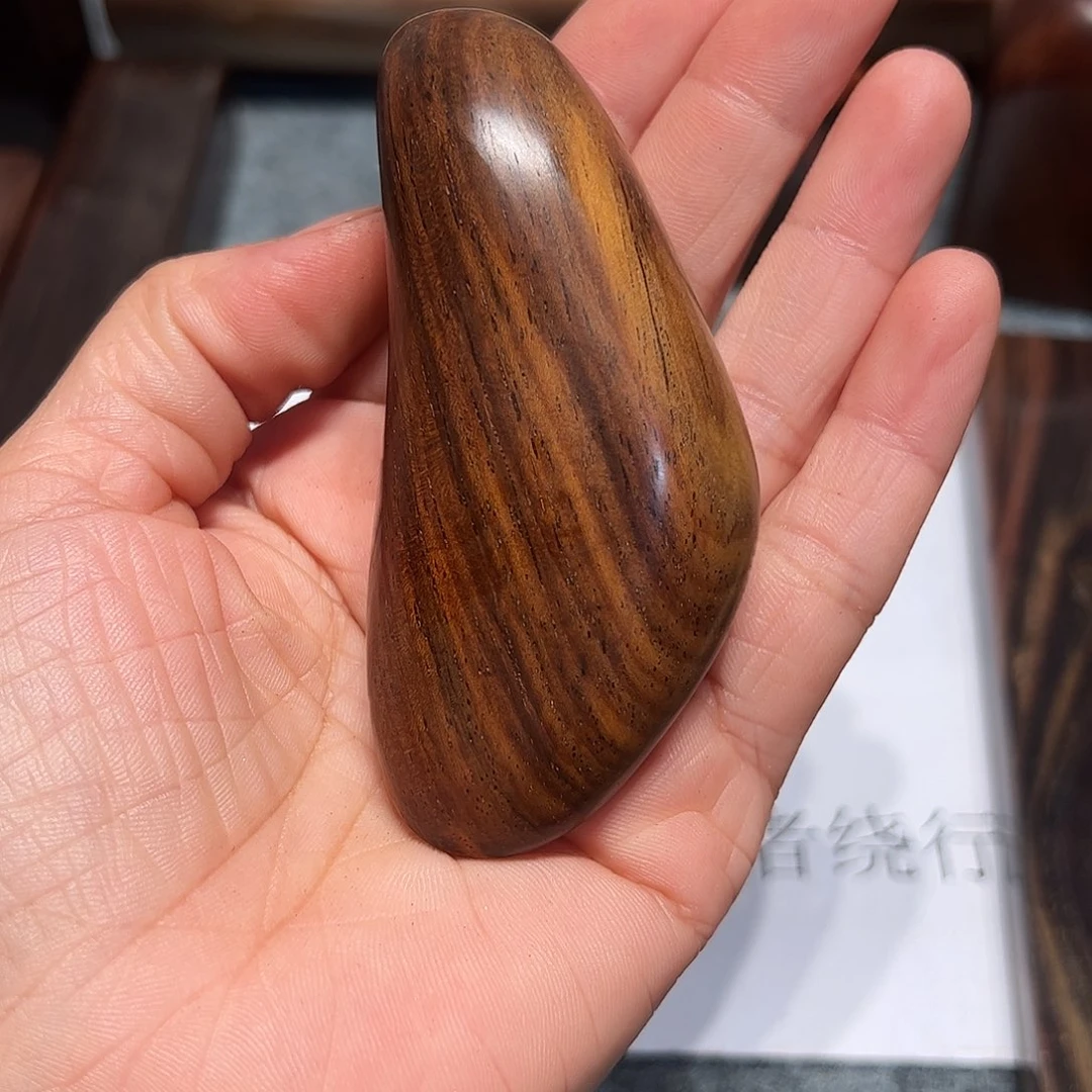 交趾黄檀(大红酸枝)隹**月
