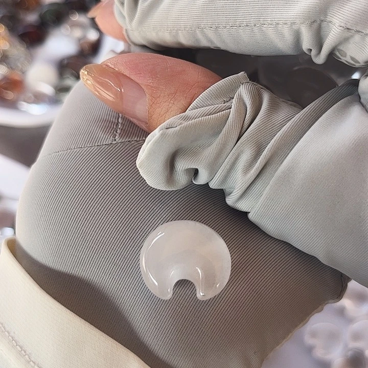 米***S未镶嵌颈饰水晶水晶