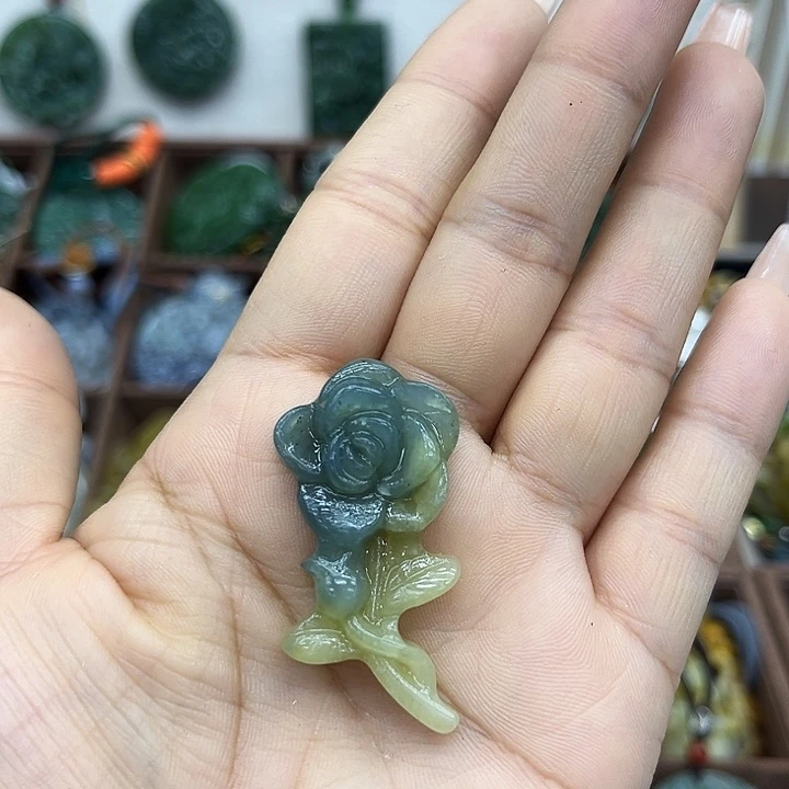蛇纹石玉未镶嵌颈饰s****2