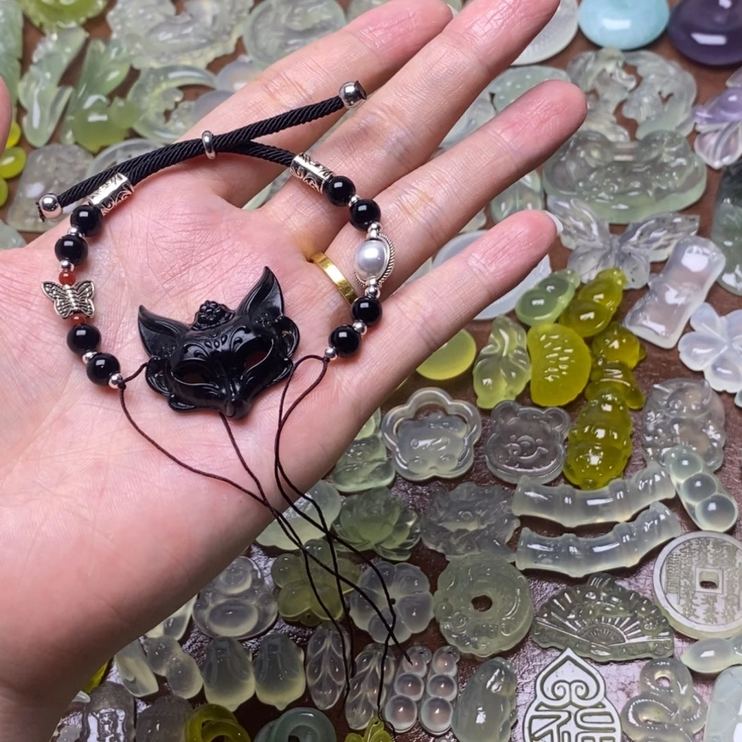 蛇纹石玉合金项链