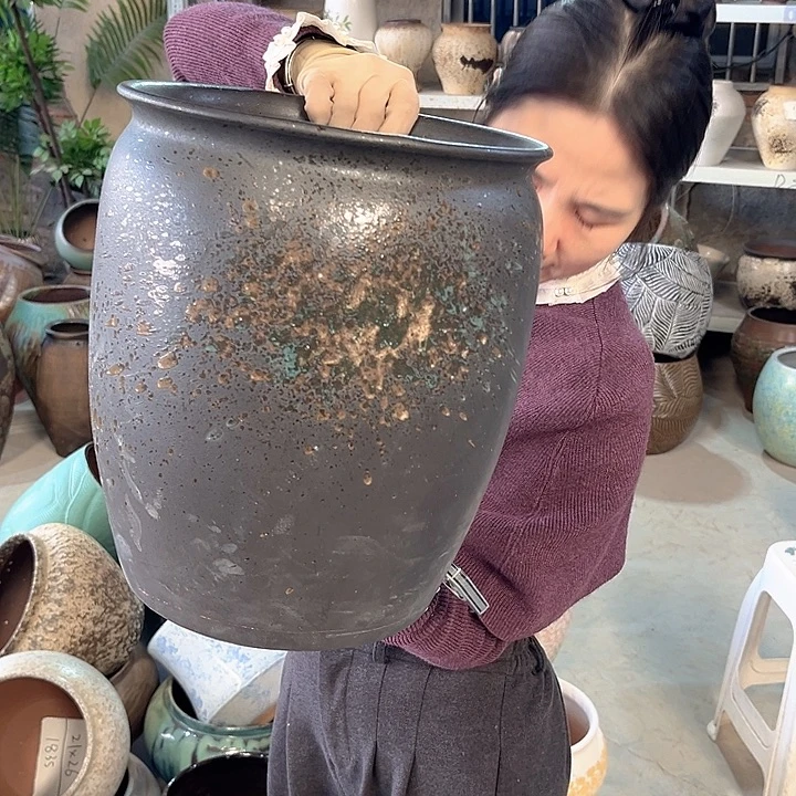 正品口25高30花盆。