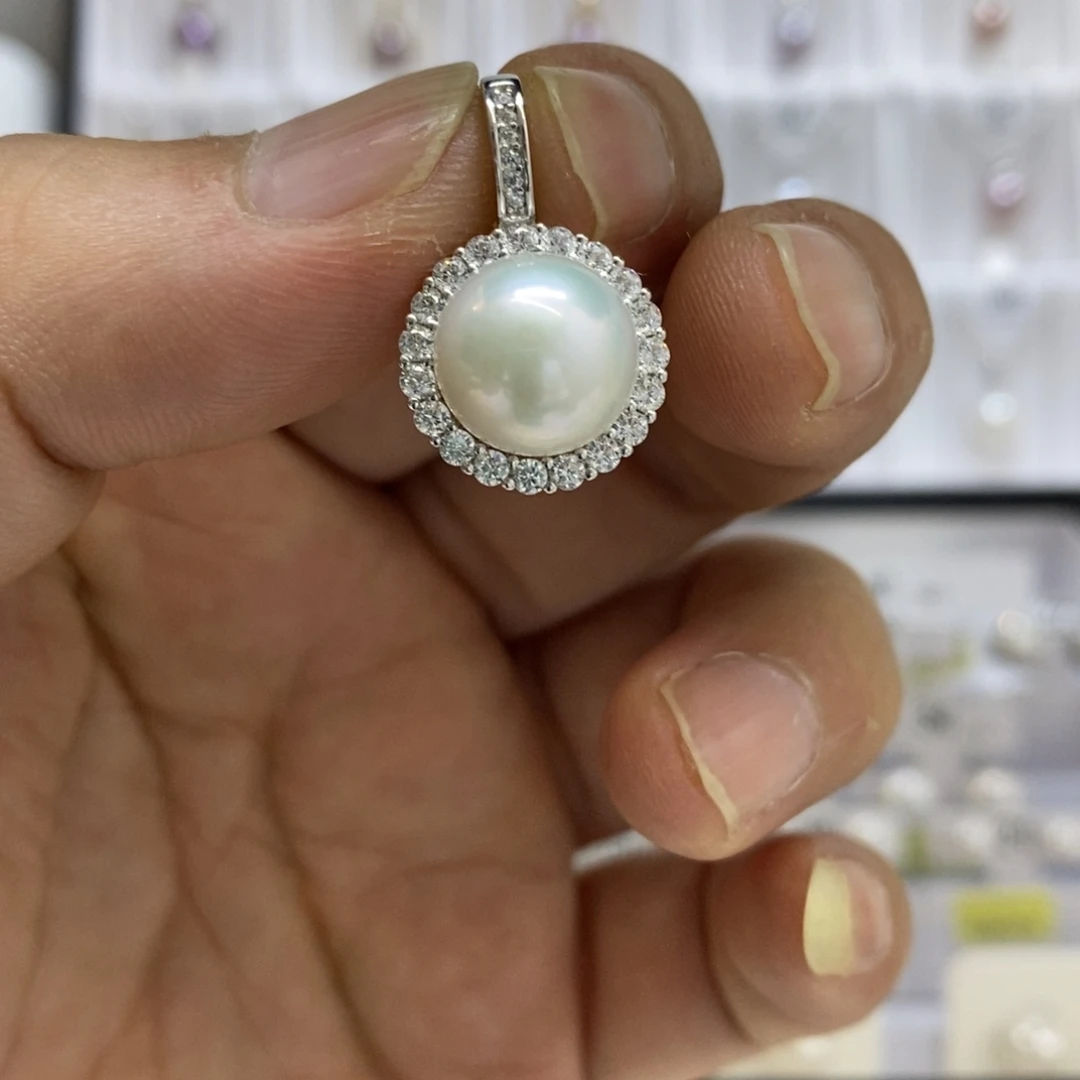 银S925镶嵌淡水珍珠颈饰