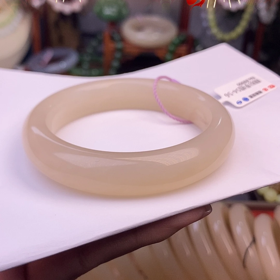 和田玉浓藕粉红粉老矿55.5圈手镯未镶嵌