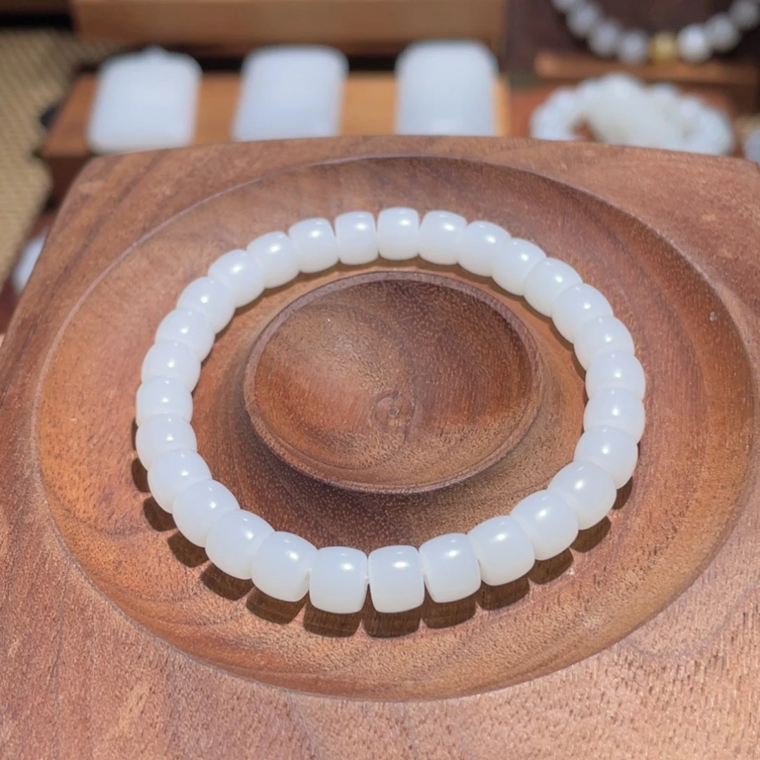 未镶嵌手链和田玉卡7直切