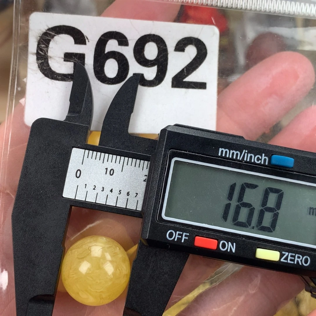 蜜蜡未镶嵌珠宝奇石裸石