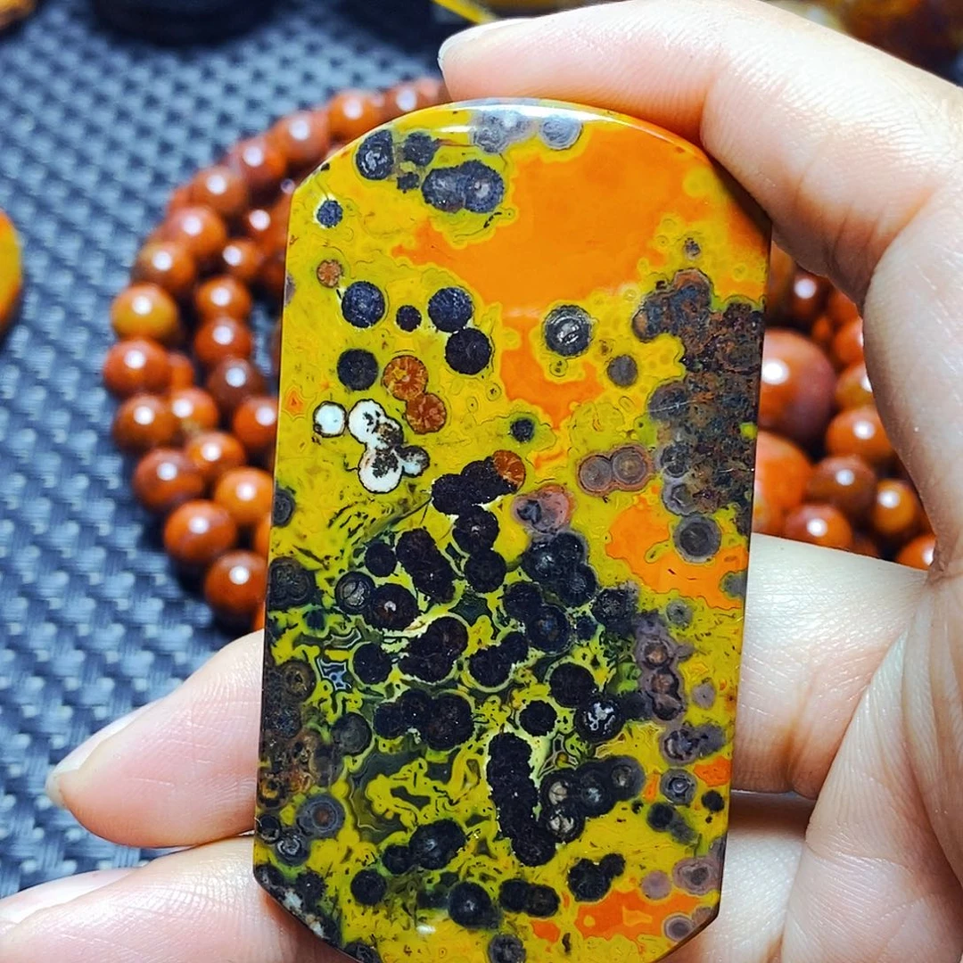 未镶嵌颈饰玛瑙/玉髓财**进